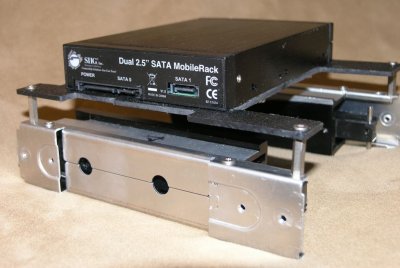 2B-Mobil-drive-rack-with-slides-cable-side-view.jpg