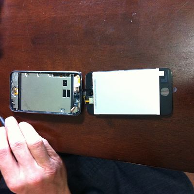 iPod 4 Screen Repair